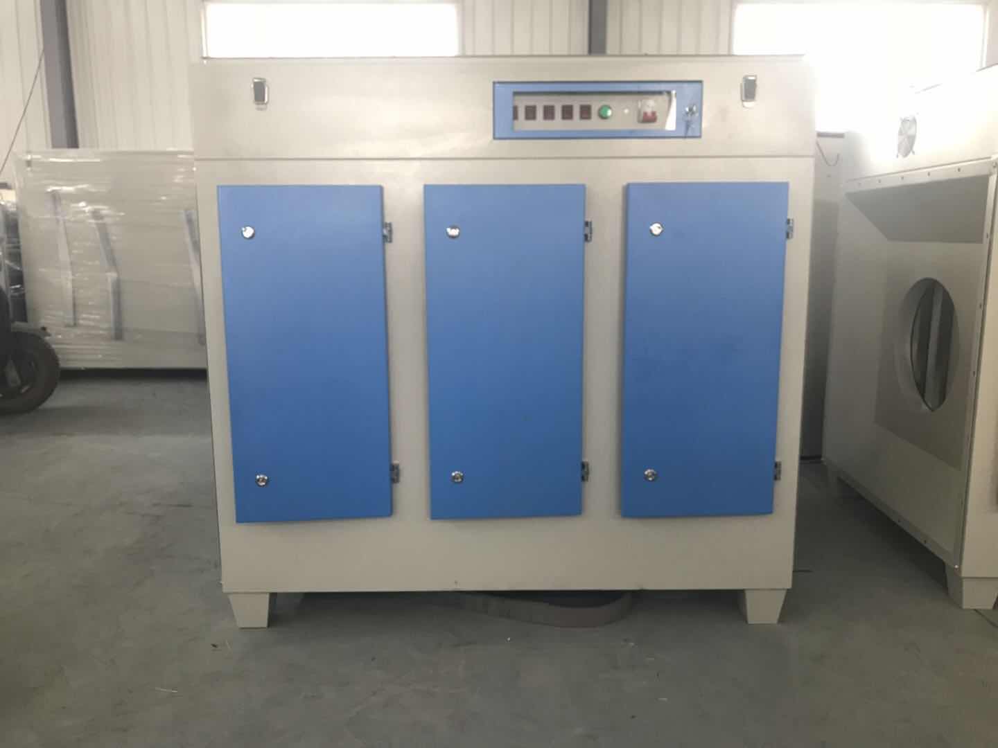 uv催化廢氣處理凈化設備制造商廠家湫鴻環保