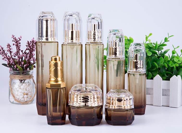玻璃瓶生產廠家_化妝品精油瓶生產廠家_化妝品玻璃瓶生產廠家