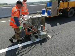 今日快報：南京道路標線劃線多少qian一米